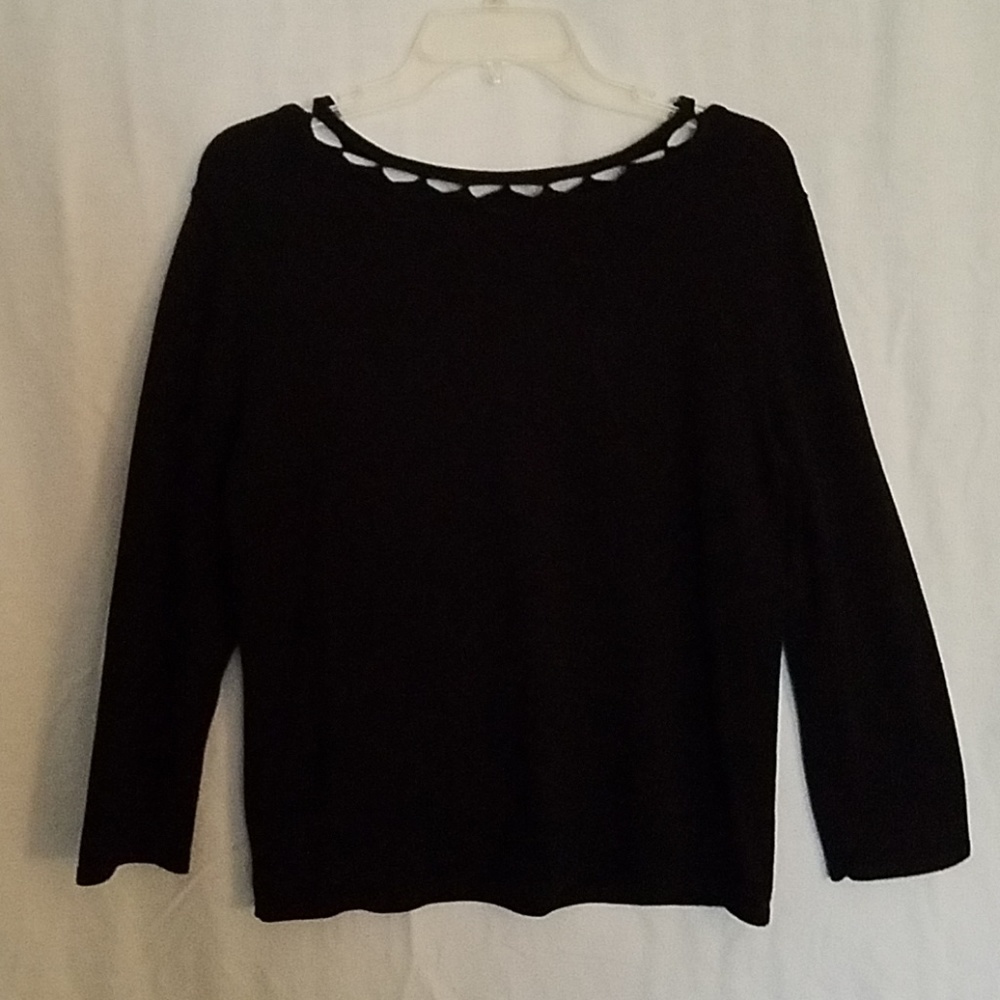 💥3 for $10💥 Black sweater